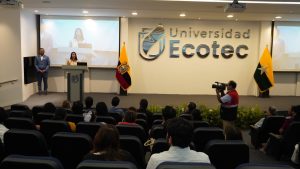 Lee más sobre el artículo EL II ENCUENTRO DE EMPRENDIMIENTO MARCÓ UN NUEVO HITO EN LA CONSTRUCCIÓN DE RESILIENCIA Y MEDIOS DE VIDA SOSTENIBLES