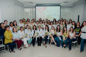 Lee más sobre el artículo OMNI HOSPITAL PROMUEVE CONCIENCIA Y DIAGNÓSTICO TEMPRANO DE LA ENDOMETRIOSIS