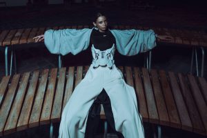 Lee más sobre el artículo REEBOK PRESENTÓ EN ECUADOR “BORN CLASSIC. WORN FOR LIFE.” Y CELEBRÓ EL RENACIMIENTO DE SUS CLÁSICOS JUNTO AL DISEÑADOR ECUATORIANO SANTO KAROL G, ES LA IMAGEN GLOBAL DE LA MARCA